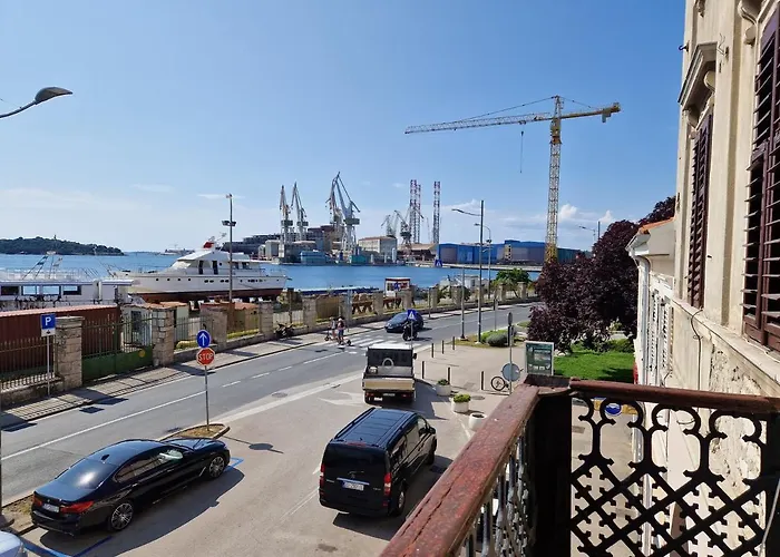 Port Apartament Pula